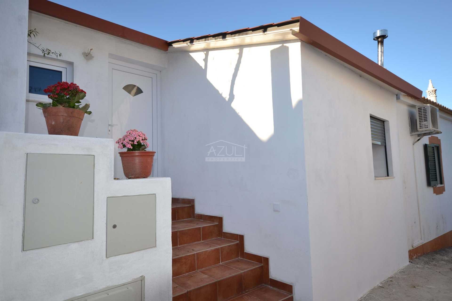House in , Faro District 11116942