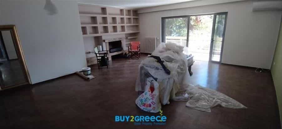 Квартира в Афіни, Аттікі 11117608