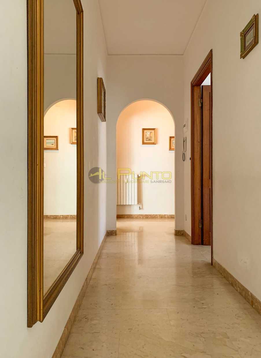公寓 在 , Liguria 11118024