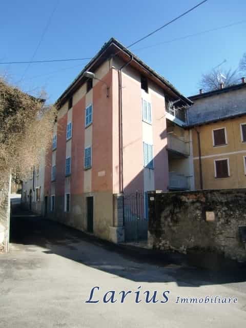 Haus im Pumenengo, Lombardei 11118125