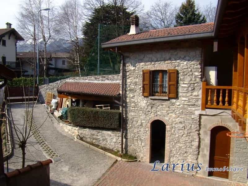 Haus im Pumenengo, Lombardei 11118129