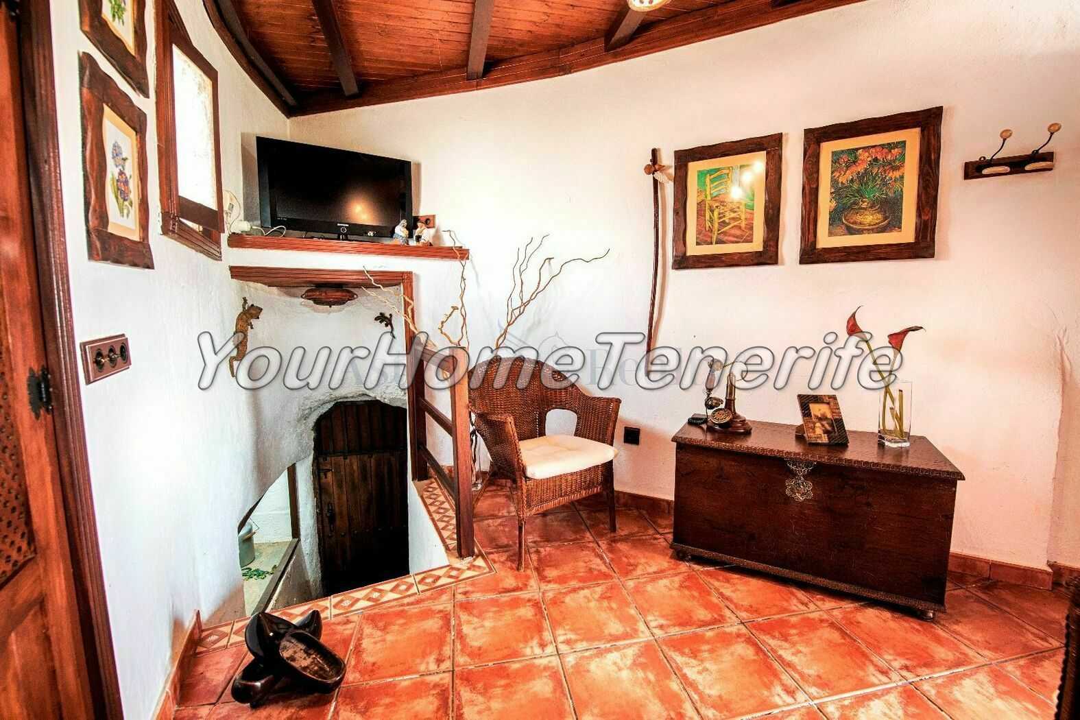 жилой дом в Guía de Isora, Canary Islands 11118435