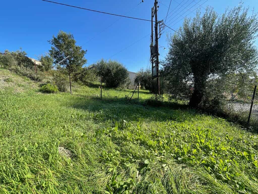 Tanah dalam Agios Vlasios, Ionia Nisia 11118541
