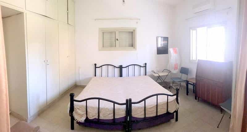 Квартира в Тель-Авів-Яффо, Sderot Ben Gurion 11118697