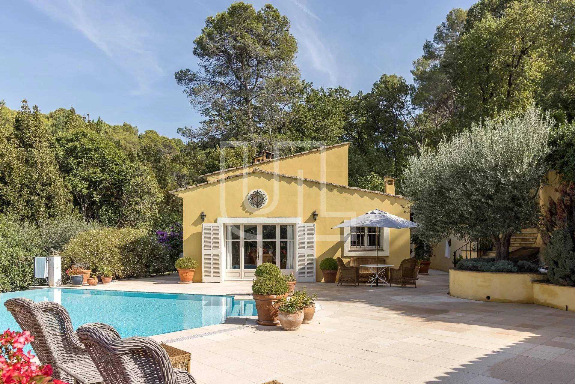 Hus i Mougins, Provence-Alpes-Côte d'Azur 11118722