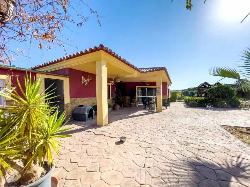 House in Alhaurín el Grande, Andalusia 11119032