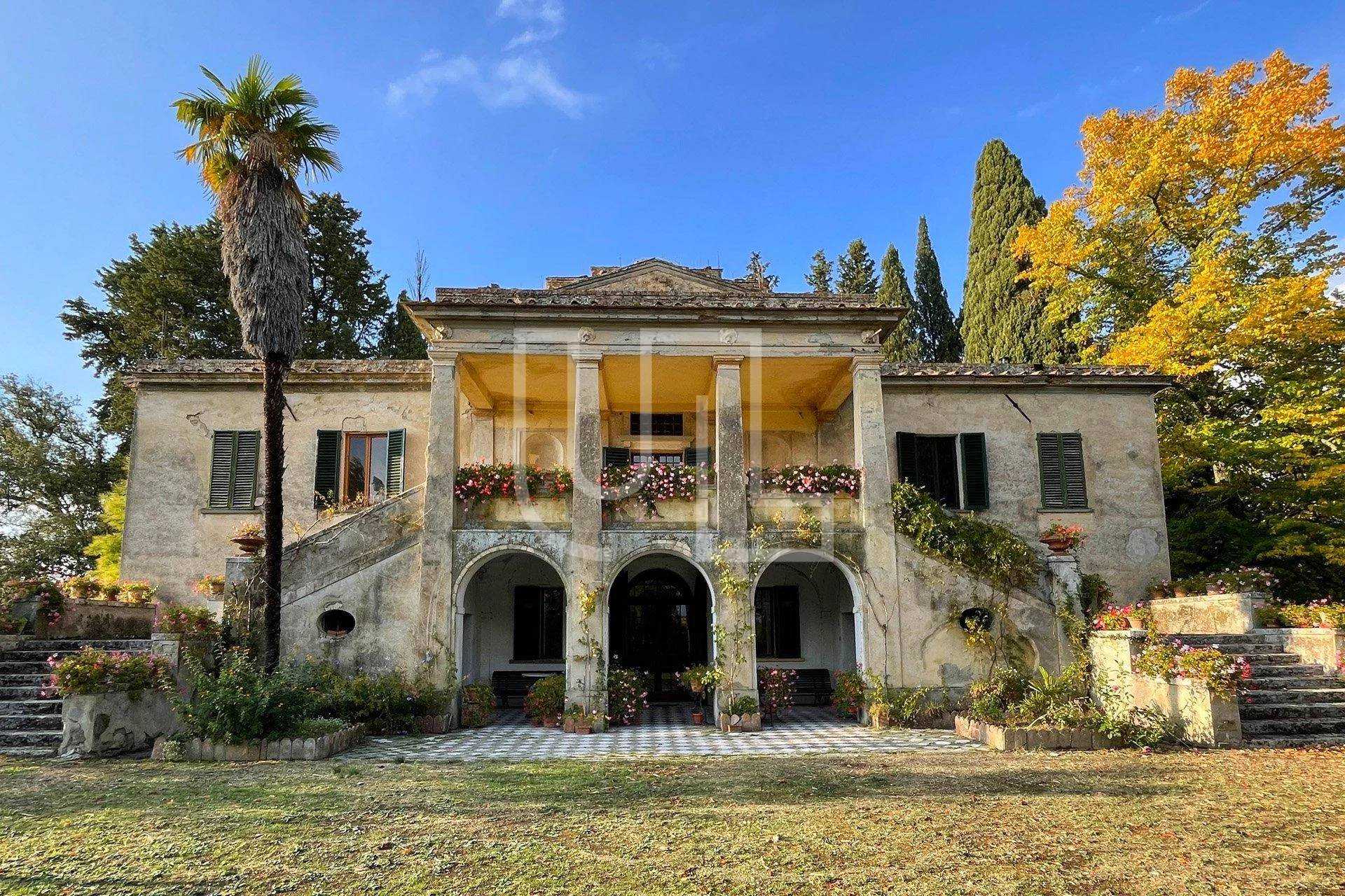 жилой дом в Castellina in Chianti, Tuscany 11119154