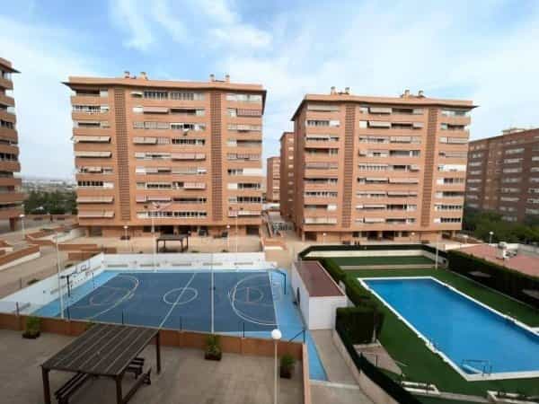 Condominium in Alicante (Alacant), Comunidad Valenciana 11119356