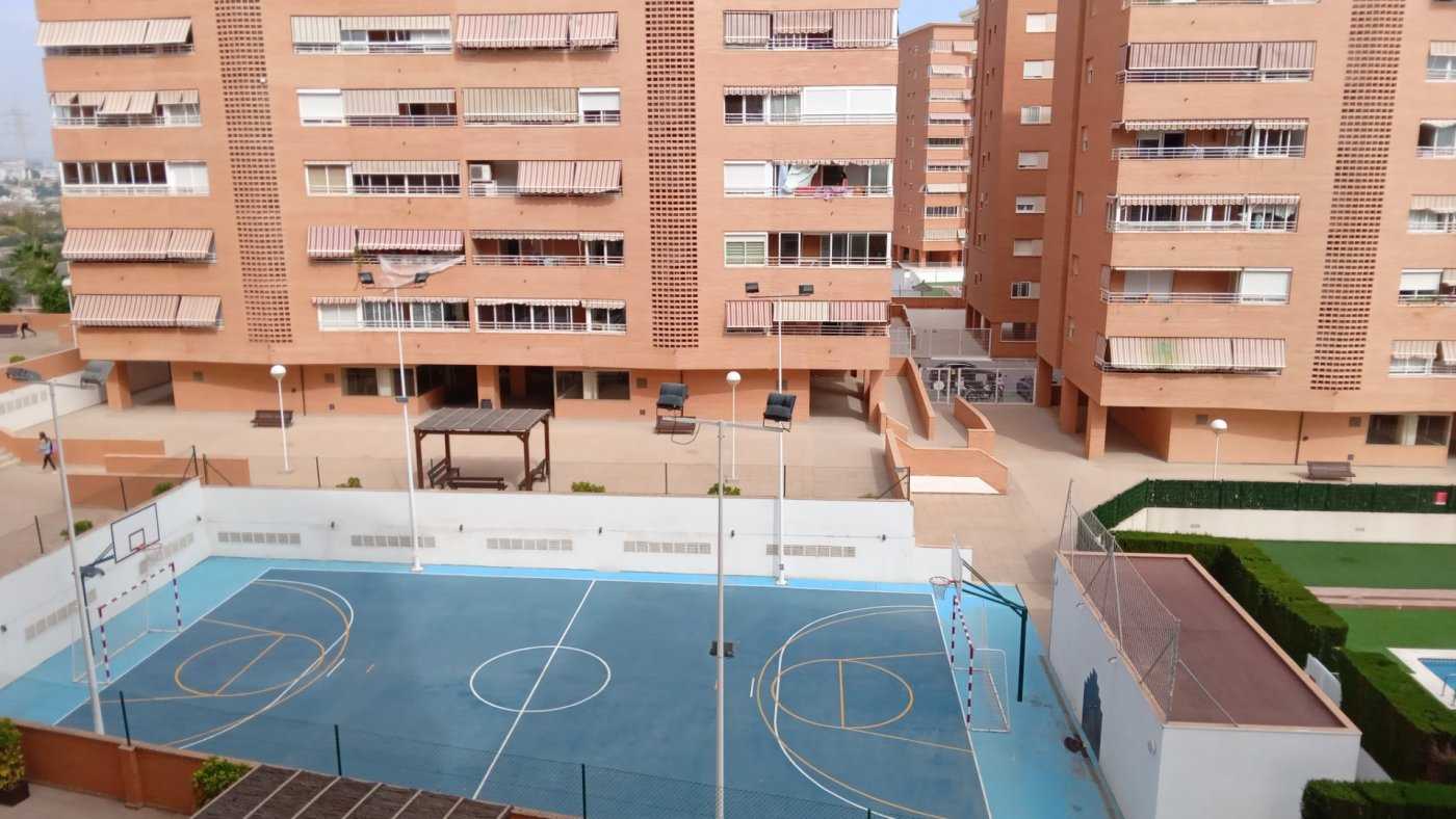 Condominium in Alicante (Alacant), Comunidad Valenciana 11119356