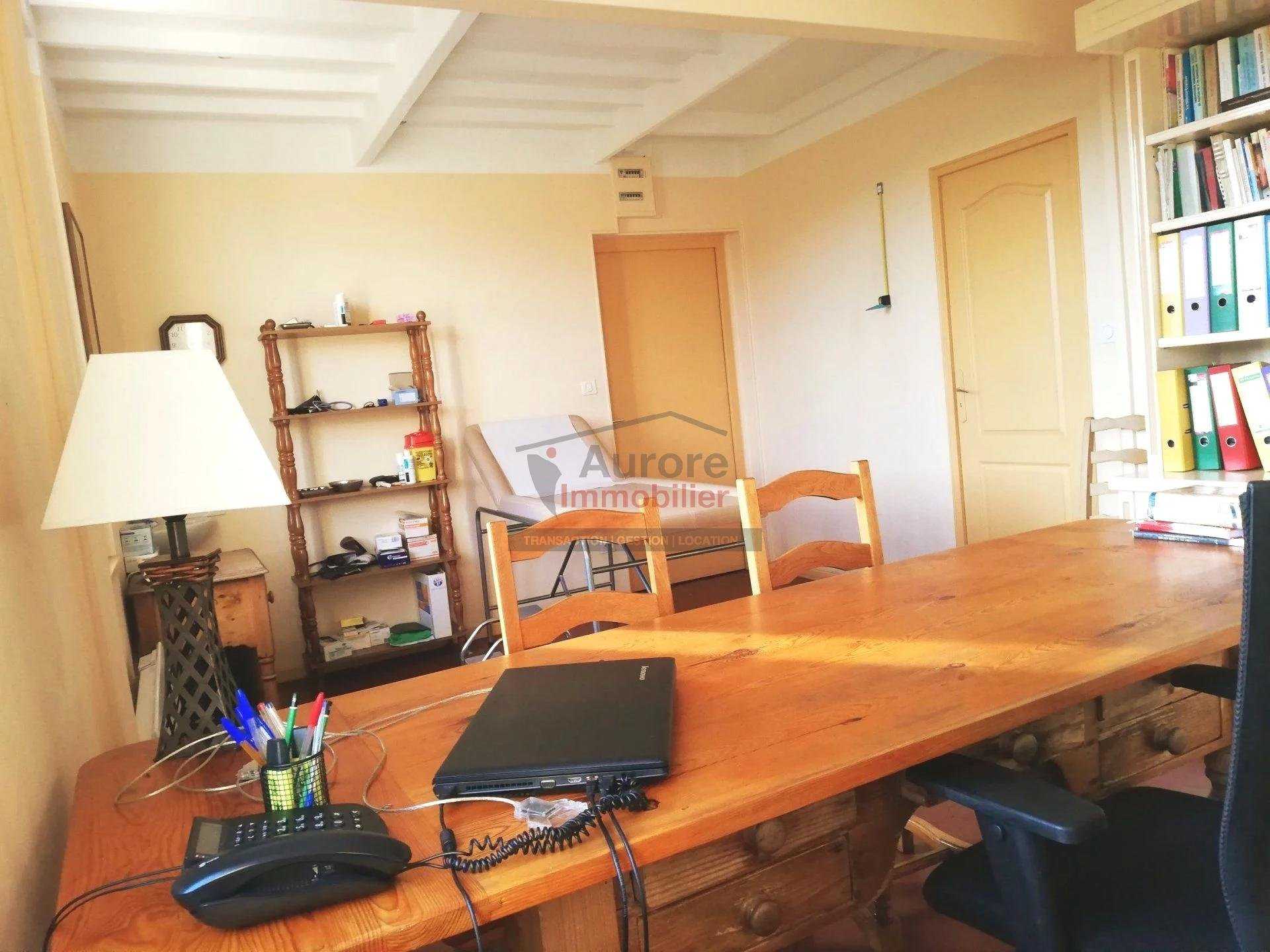 Office in Brignoles, Provence-Alpes-Cote d'Azur 11119489