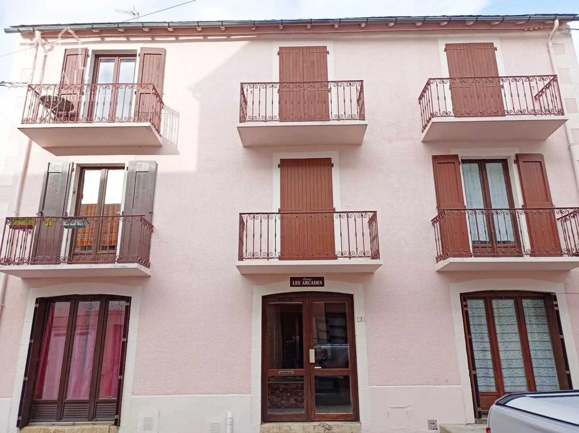 房子 在 Millau, Aveyron 11119515