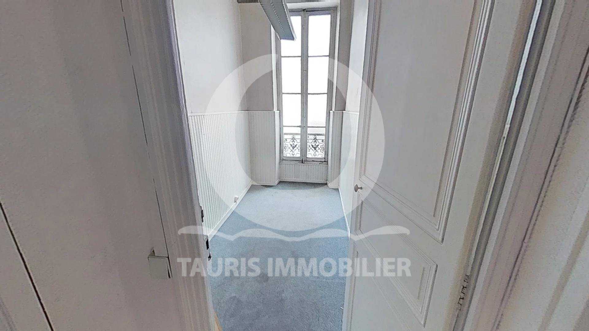 公寓 在 马赛, 普罗旺斯-阿尔卑斯-蓝色海岸 11119518
