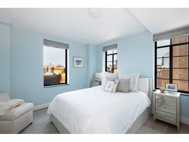 Condominium in New York, New York 11119682