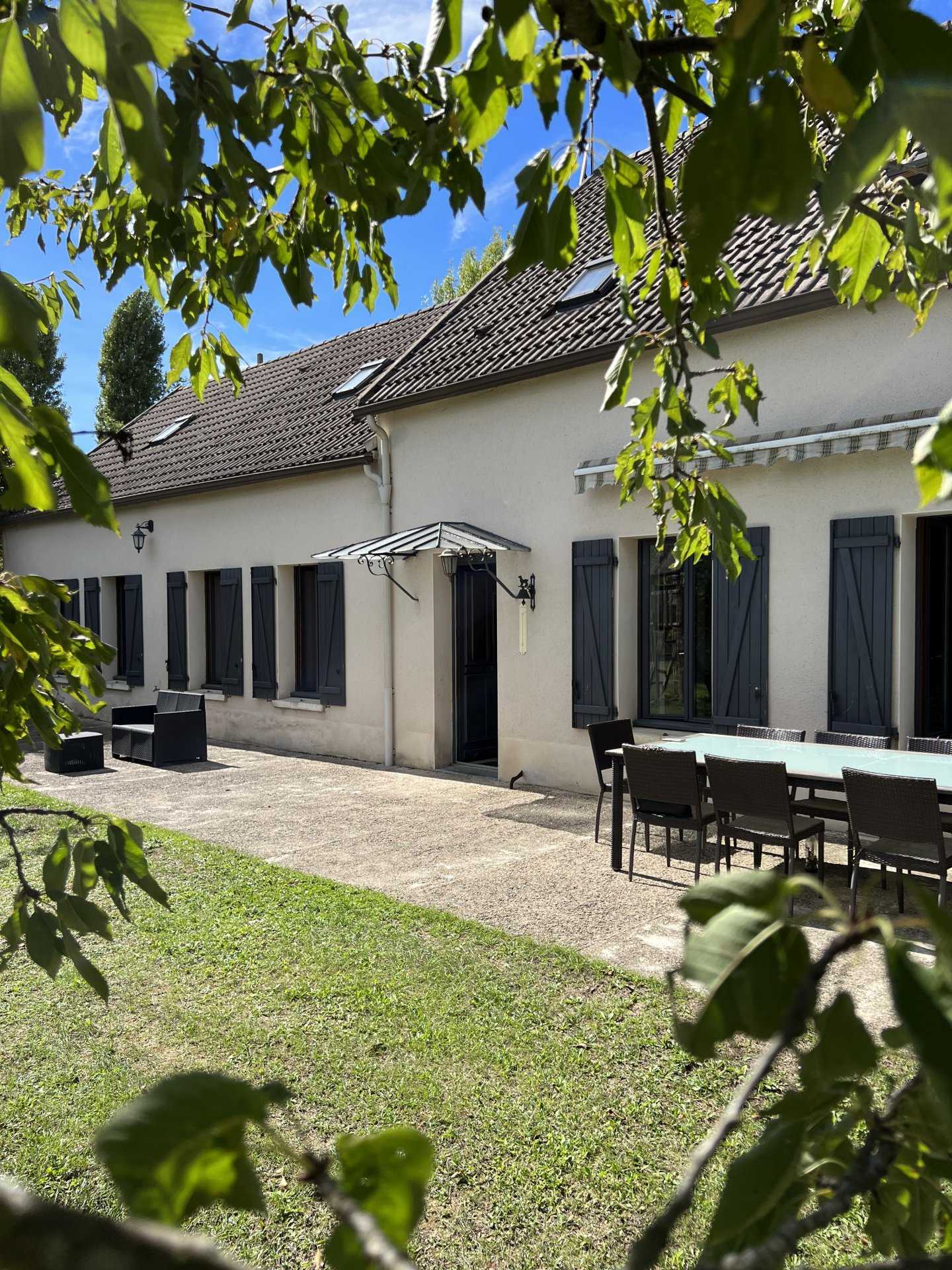 Dom w Lindry, Yonne 11120153