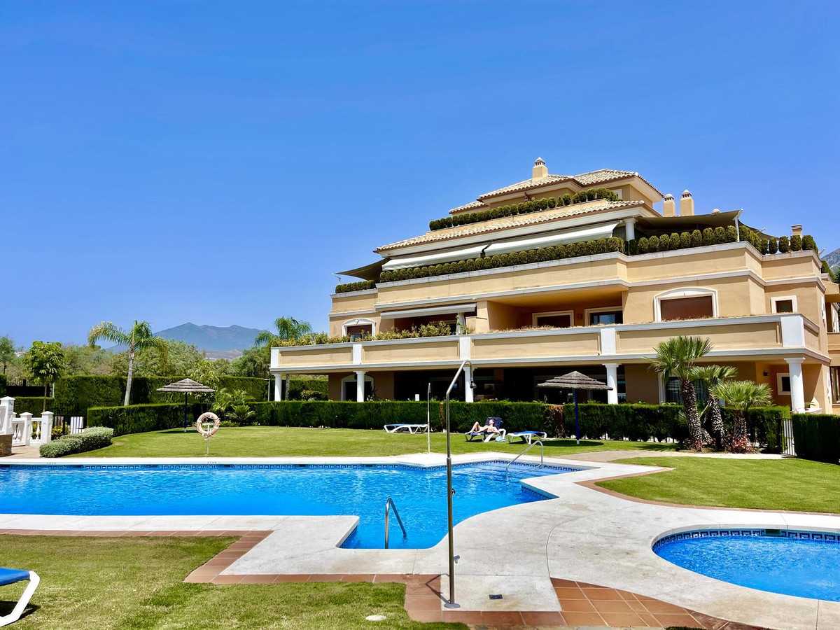 Condominium in , Andalusia 11120357