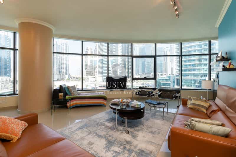 Condominium in Dubai, Dubayy 11120501
