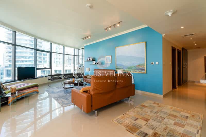 Residential in Dubai, Dubai 11120501