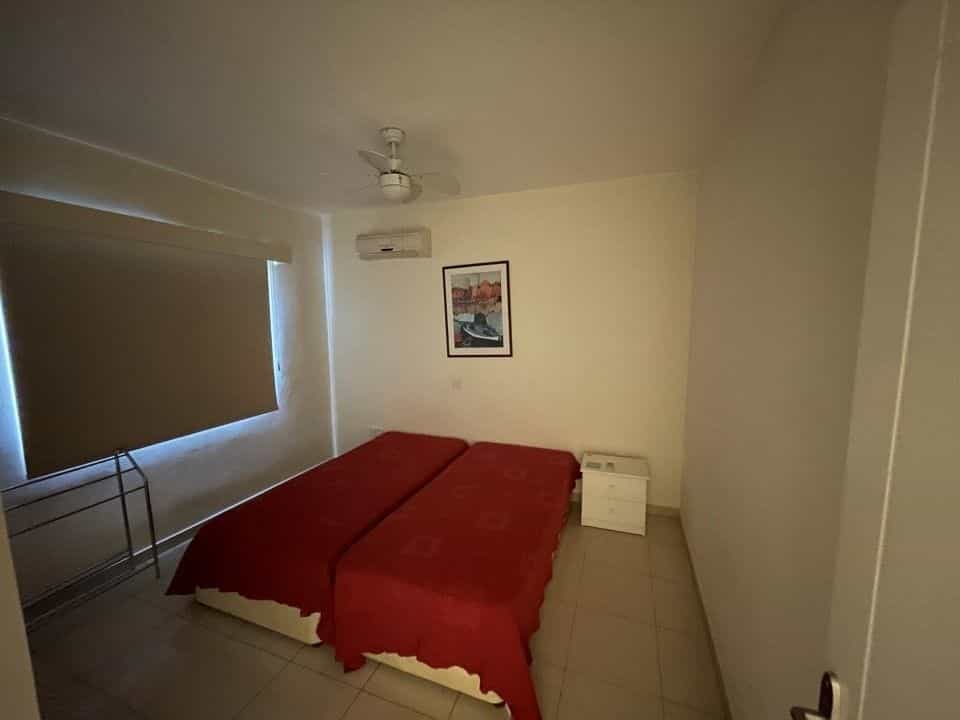 公寓 在 Paphos, Paphos 11120540