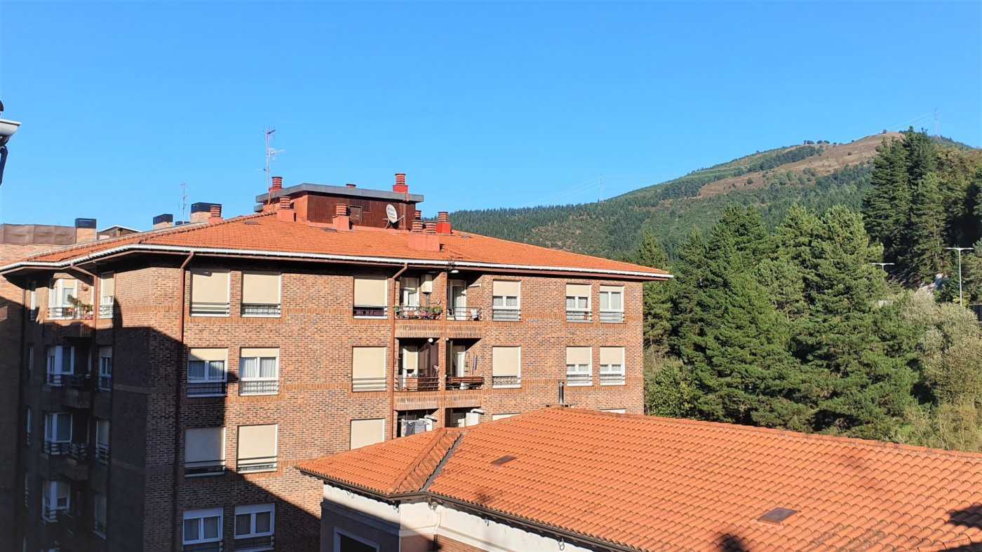 Кондоминиум в Ugao-Miraballes, Basque Country 11121096
