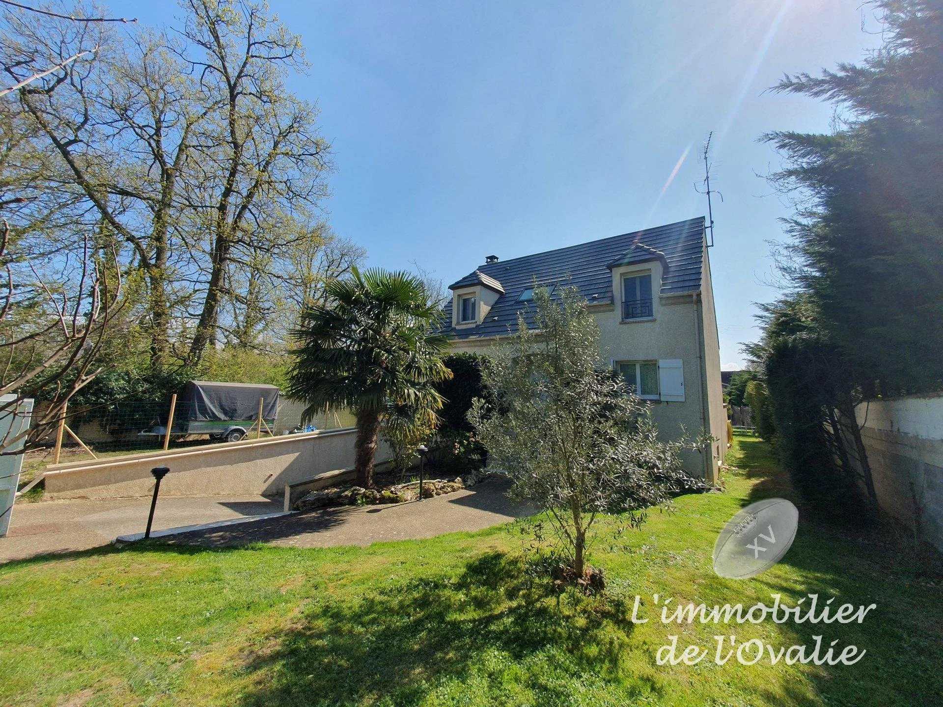 House in Nozay, Essonne 11121355