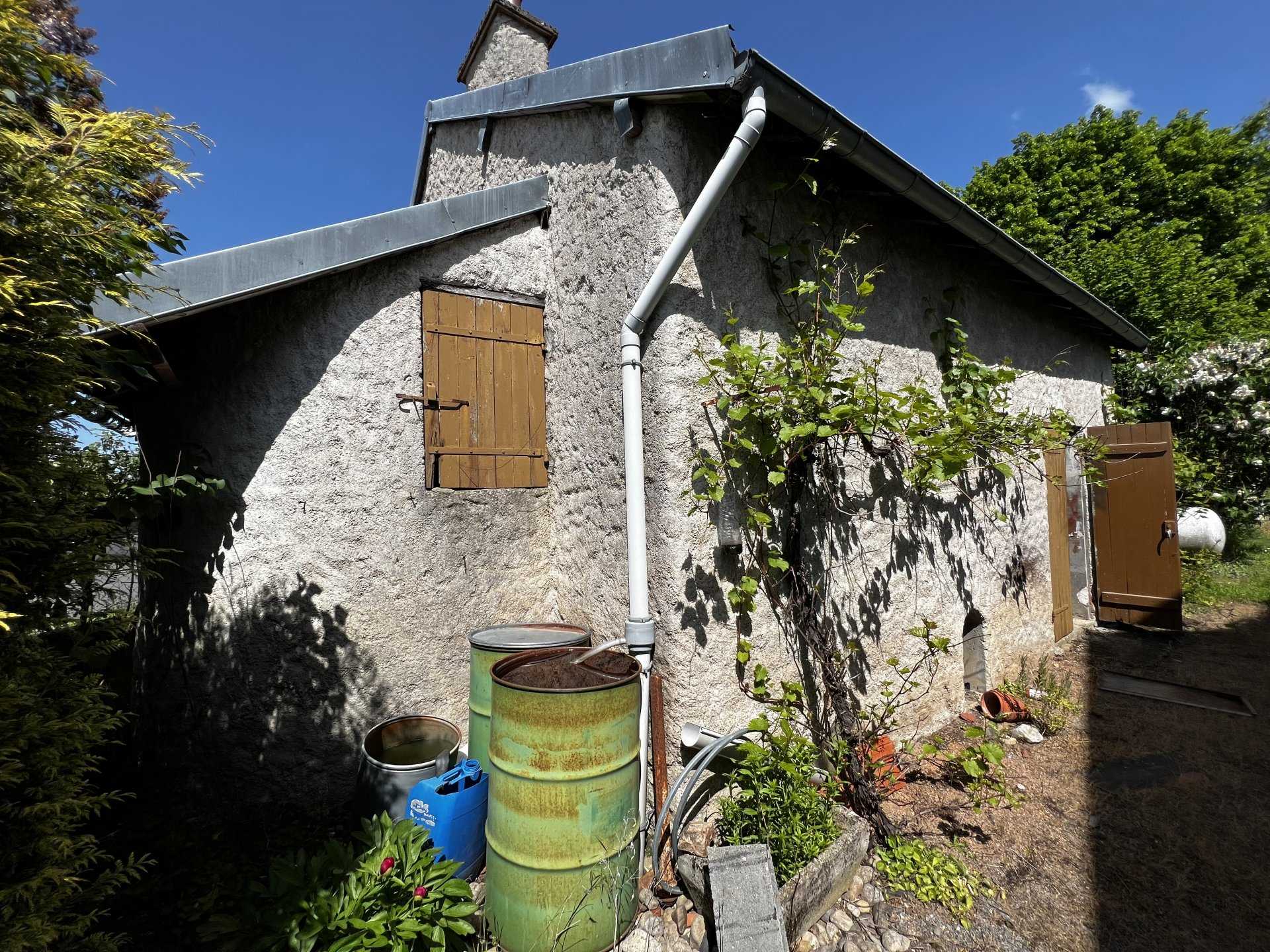Talo sisään Saint-Yorre, Allier 11121372