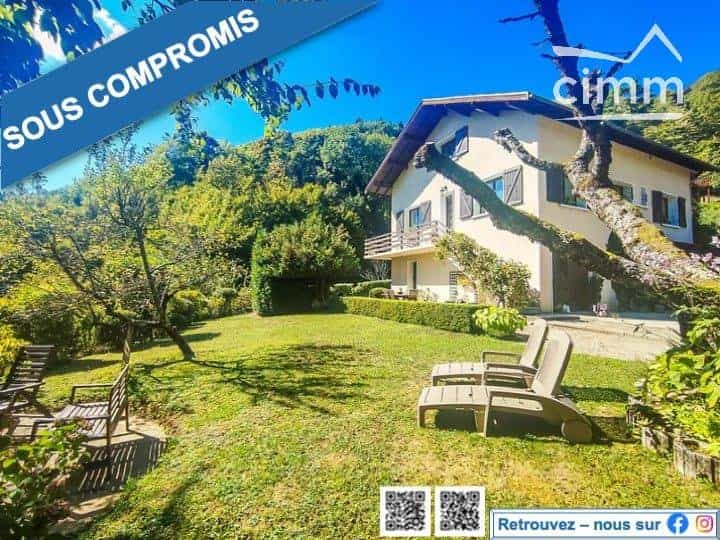 House in Allevard, Auvergne-Rhone-Alpes 11121654