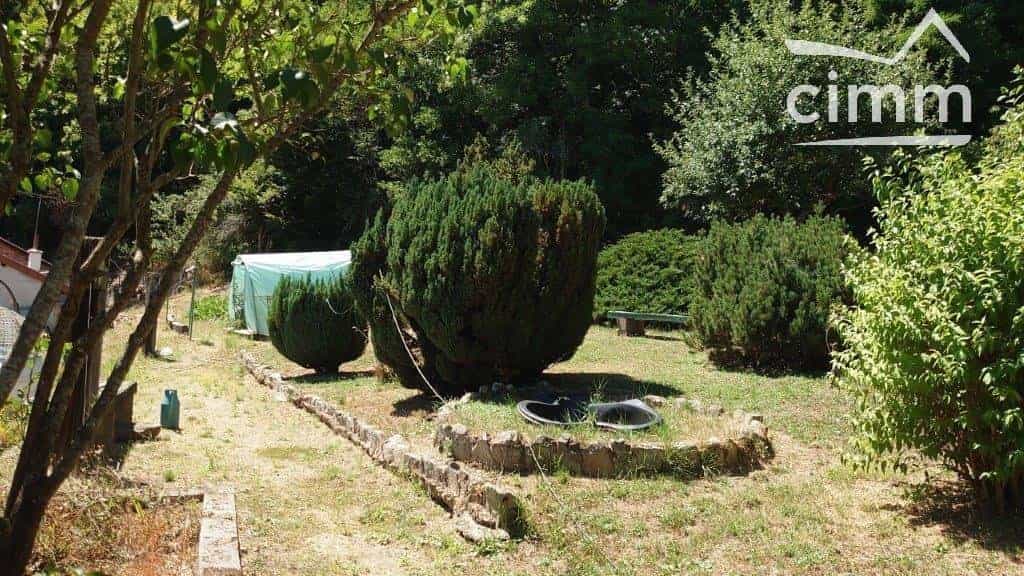 Kondominium w Lamure-sur-Azergues, Owernia-Rodan-Alpy 11121727