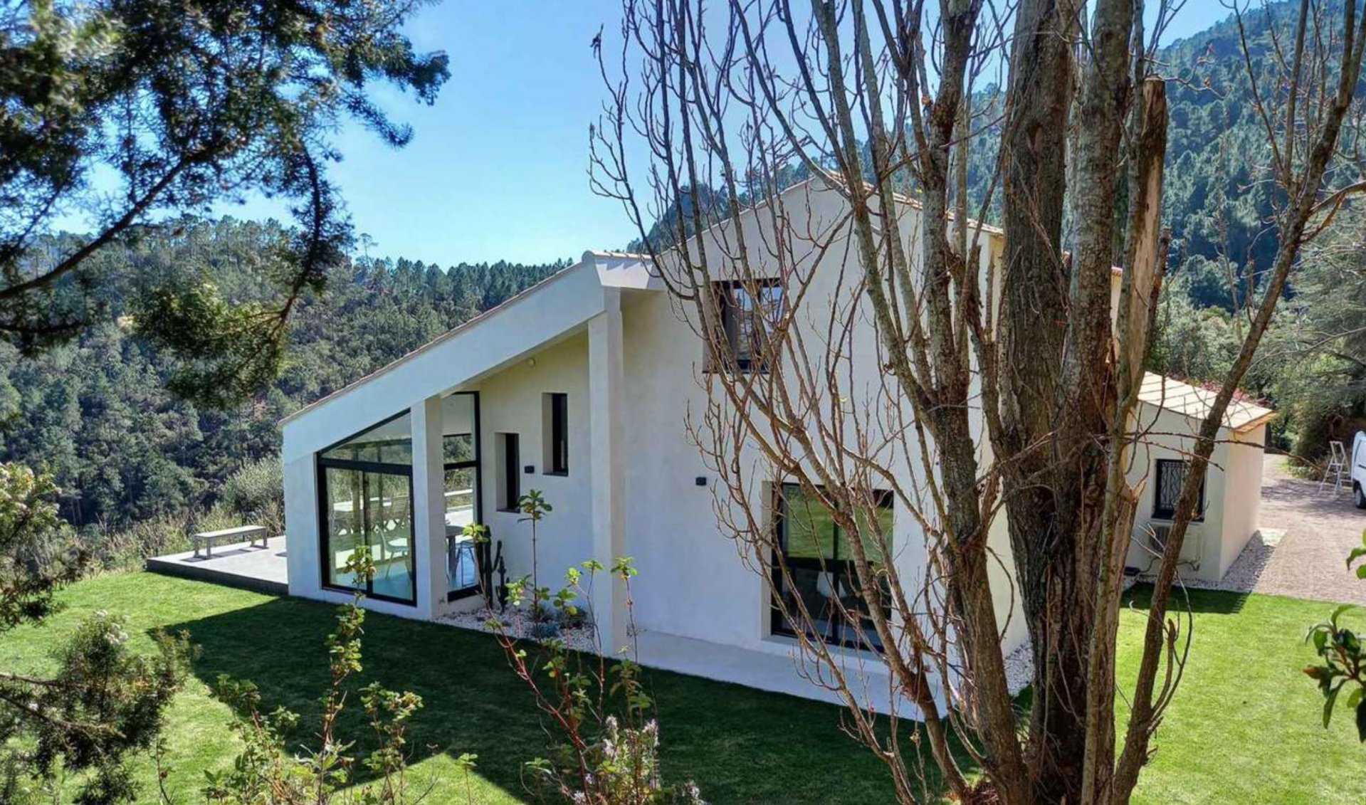 Dom w La Napoule, Provence-Alpes-Cote d'Azur 11122017