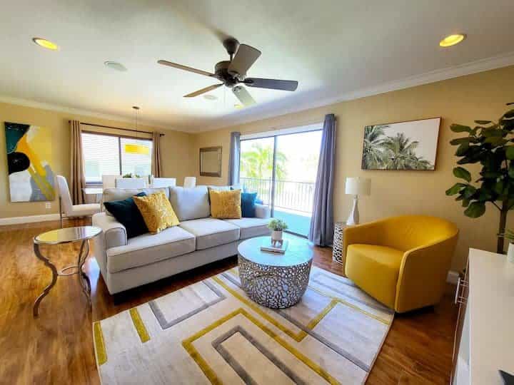公寓 在 邁爾斯堡海灘, 佛羅里達 11122093