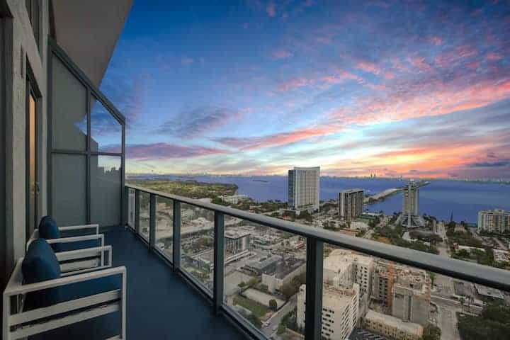 Condominium in Miami, Florida 11122123