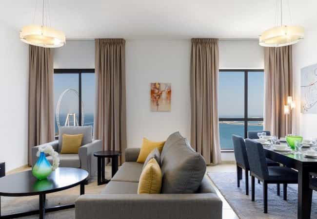 Condominium in Dubai, Dubayy 11122158