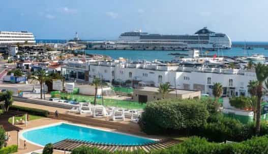 Condominium in Ibiza, Balearic Islands 11122265