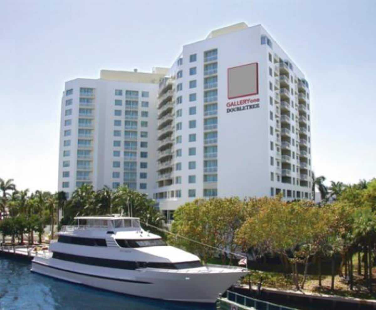Condominium in Nurmi-eilanden, Florida 11122287