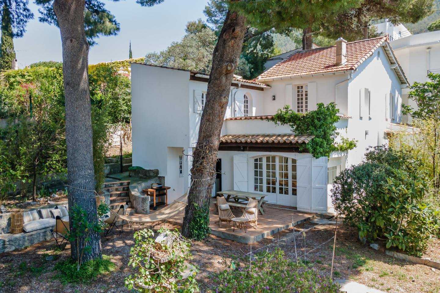 Hus i Cassis, Provence-Alpes-Cote d'Azur 11122339