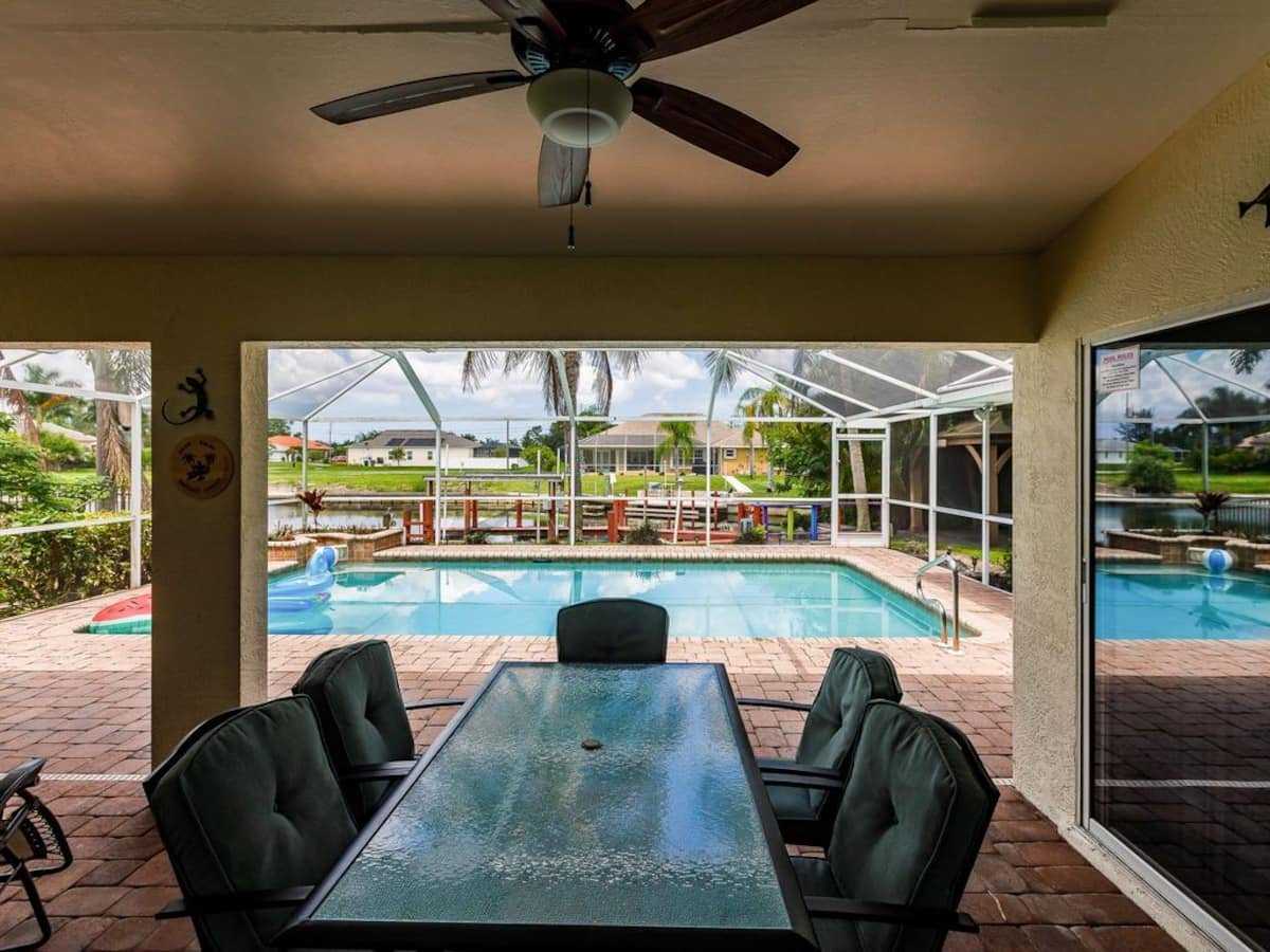 Huis in Cape Coral, Florida 11122374