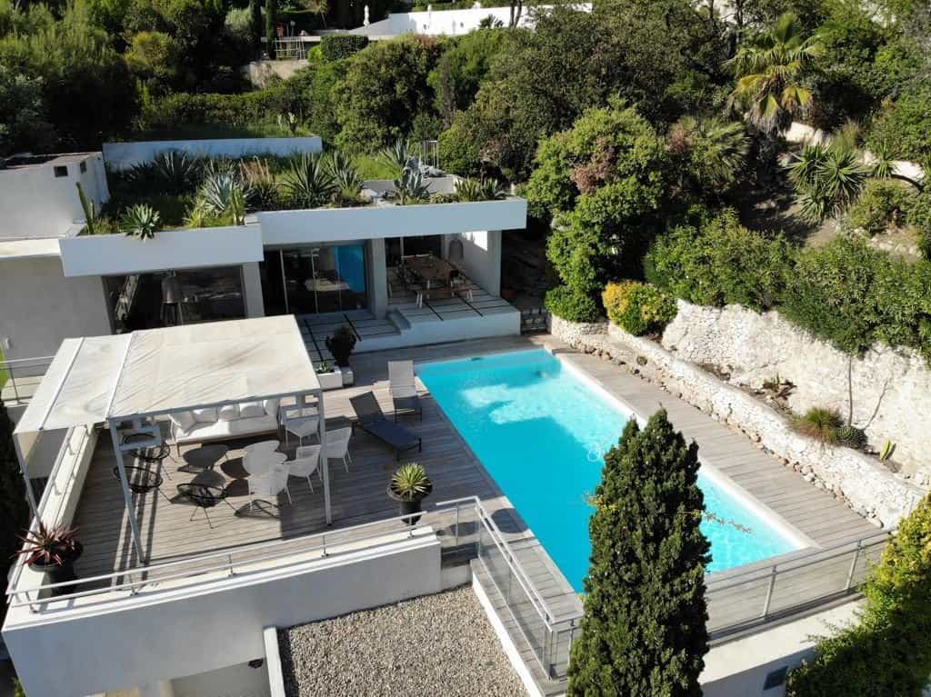 Rumah di Marseille, Provence-Alpes-Cote d'Azur 11122530