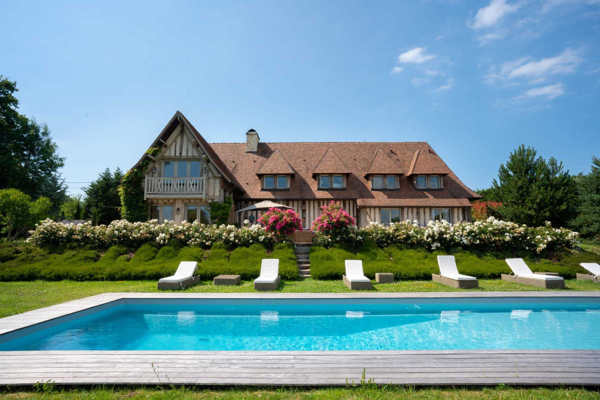 Dom w Deauville-les-Bains, Normandia 11122539