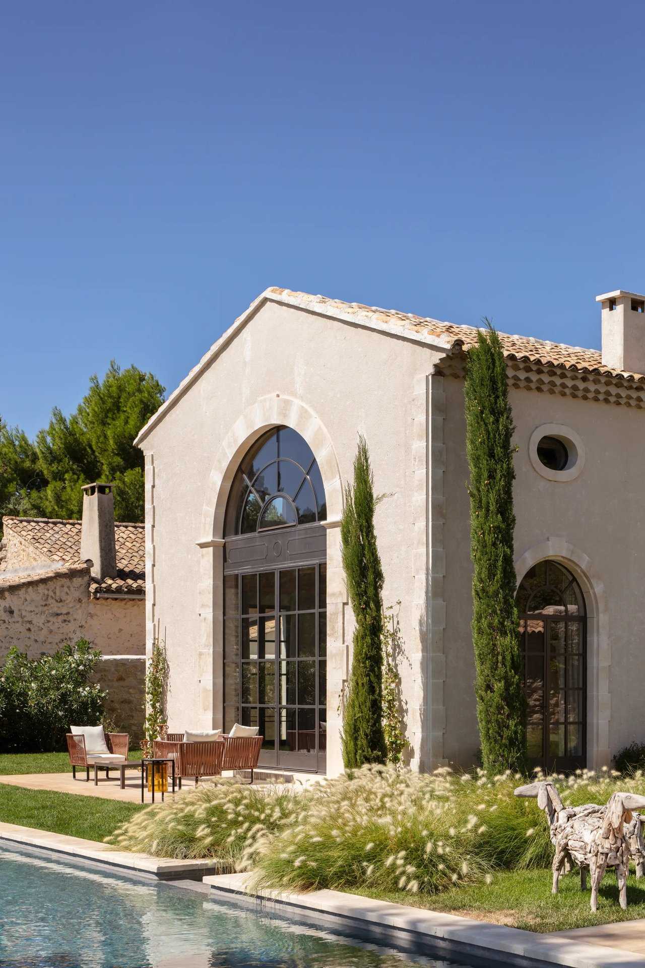Talo sisään Saint-Remy-de-Provence, Provence-Alpes-Cote d'Azur 11122599