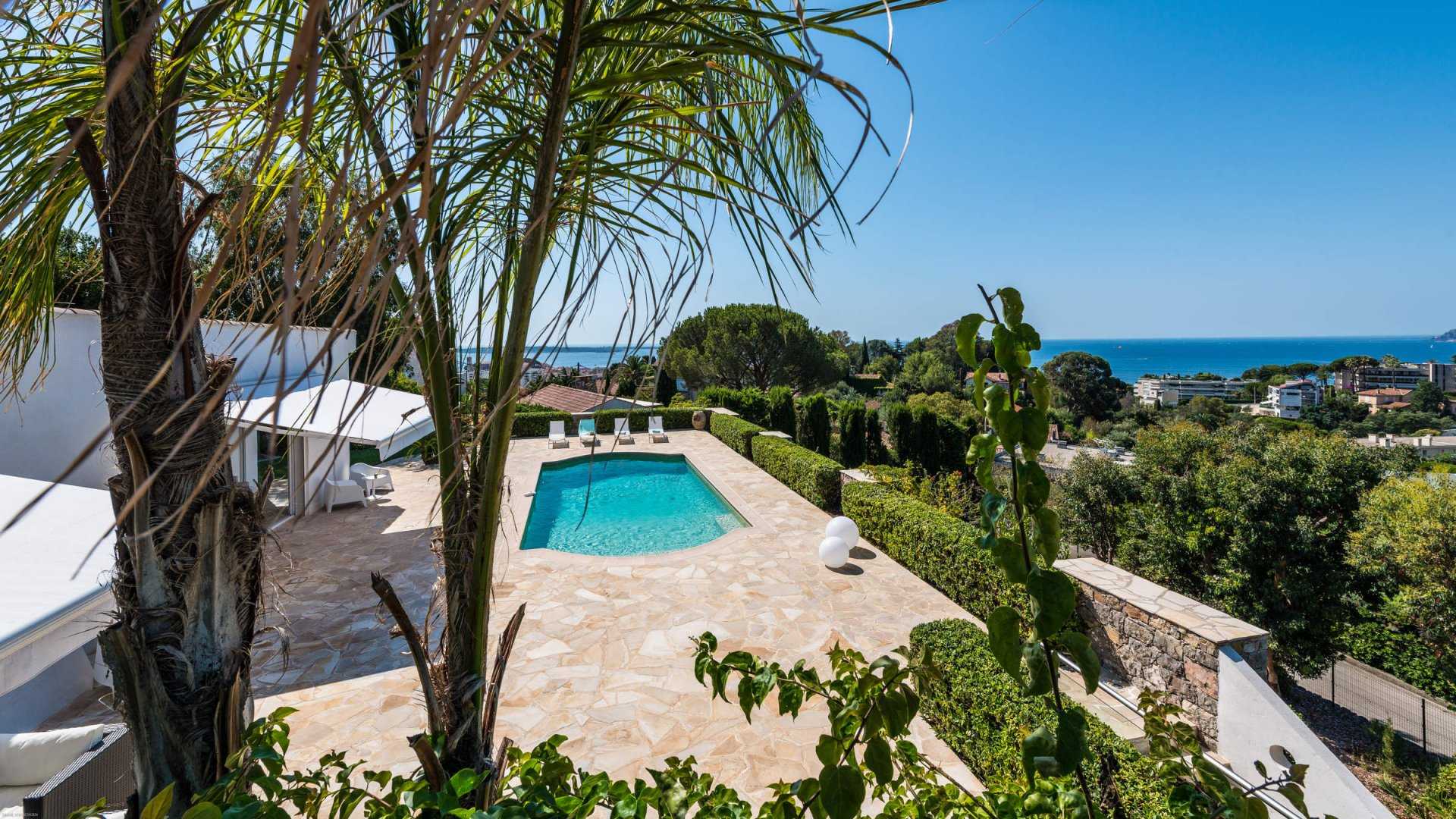 rumah dalam Cannes, Provence-Alpes-Côte d'Azur 11122796