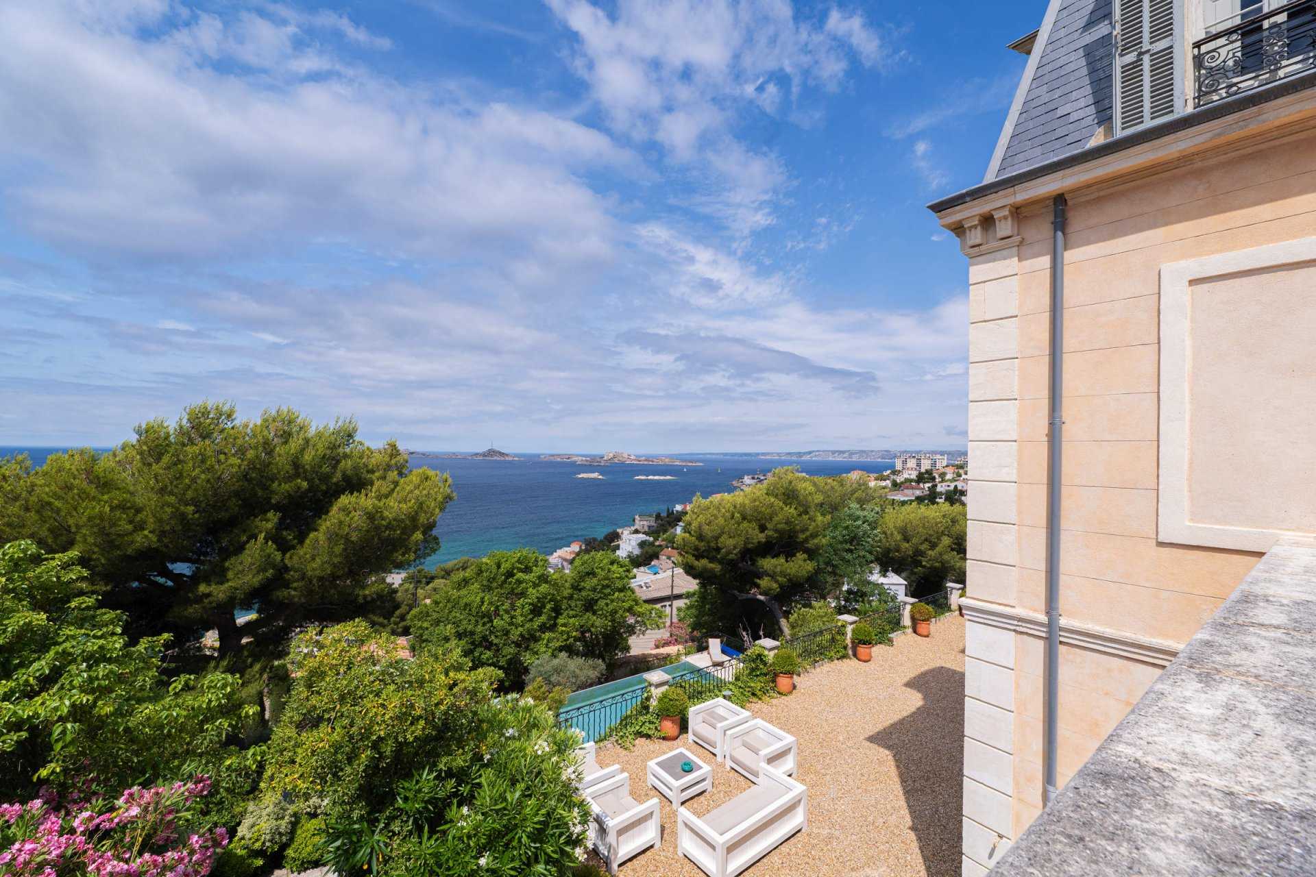 Hus i Marseille, Provence-Alpes-Cote d'Azur 11122821