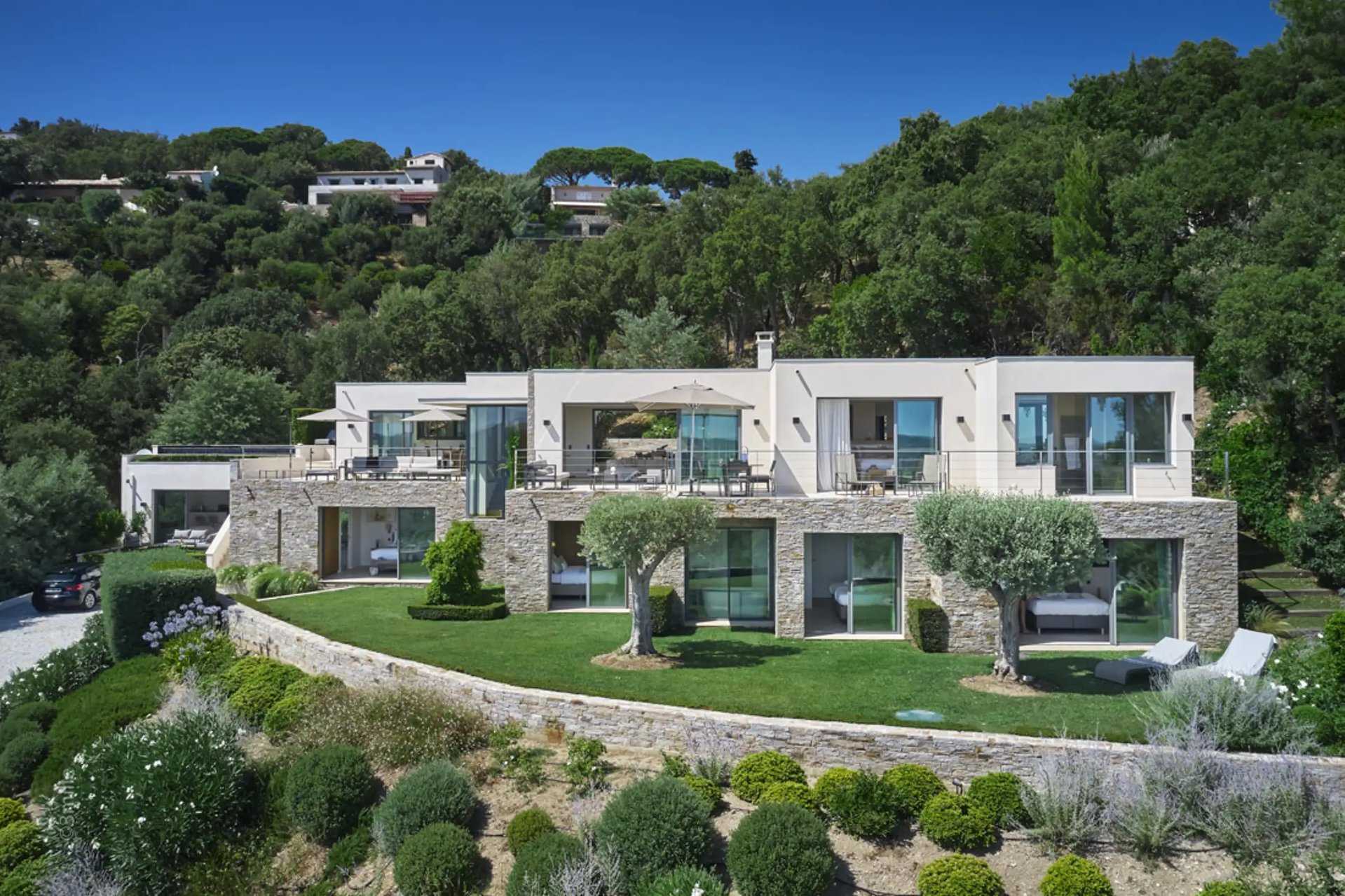 Hus i Grimaud, Provence-Alpes-Cote d'Azur 11122839
