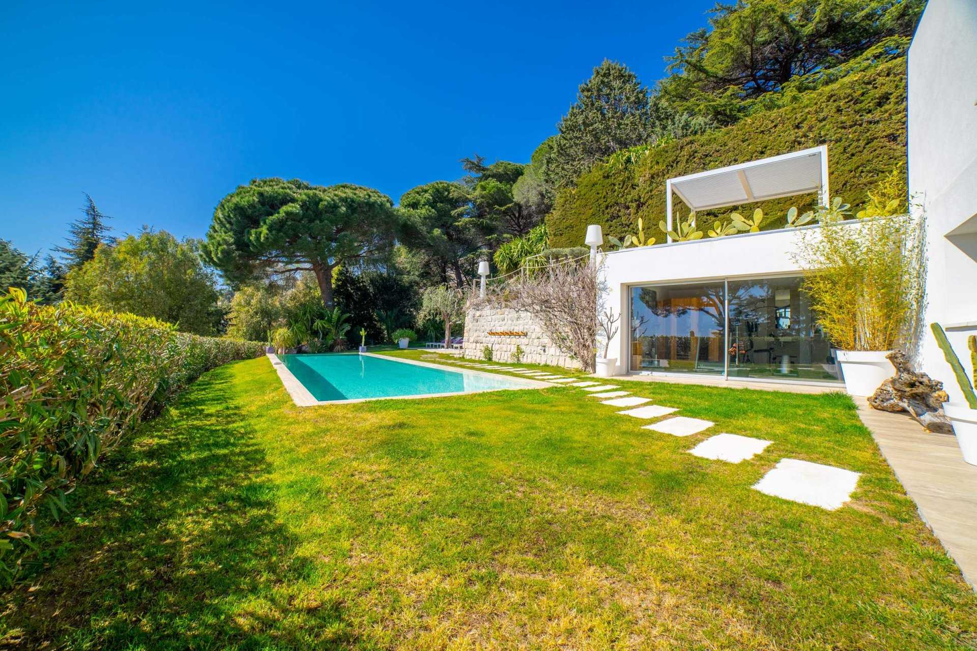 rumah dalam Cannes, Provence-Alpes-Côte d'Azur 11122930