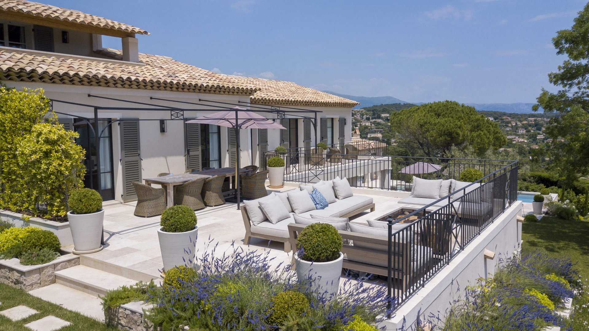 rumah dalam Mougins, Provence-Alpes-Côte d'Azur 11122953