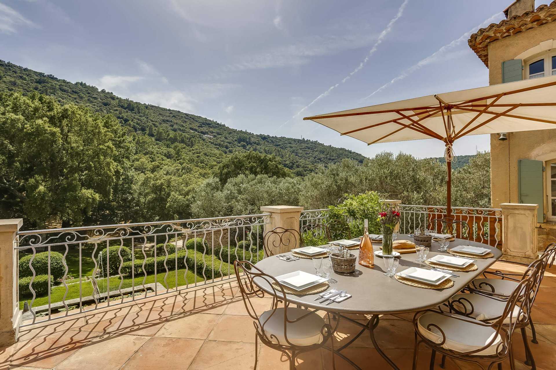 Hus i Grimaud, Provence-Alpes-Cote d'Azur 11122956
