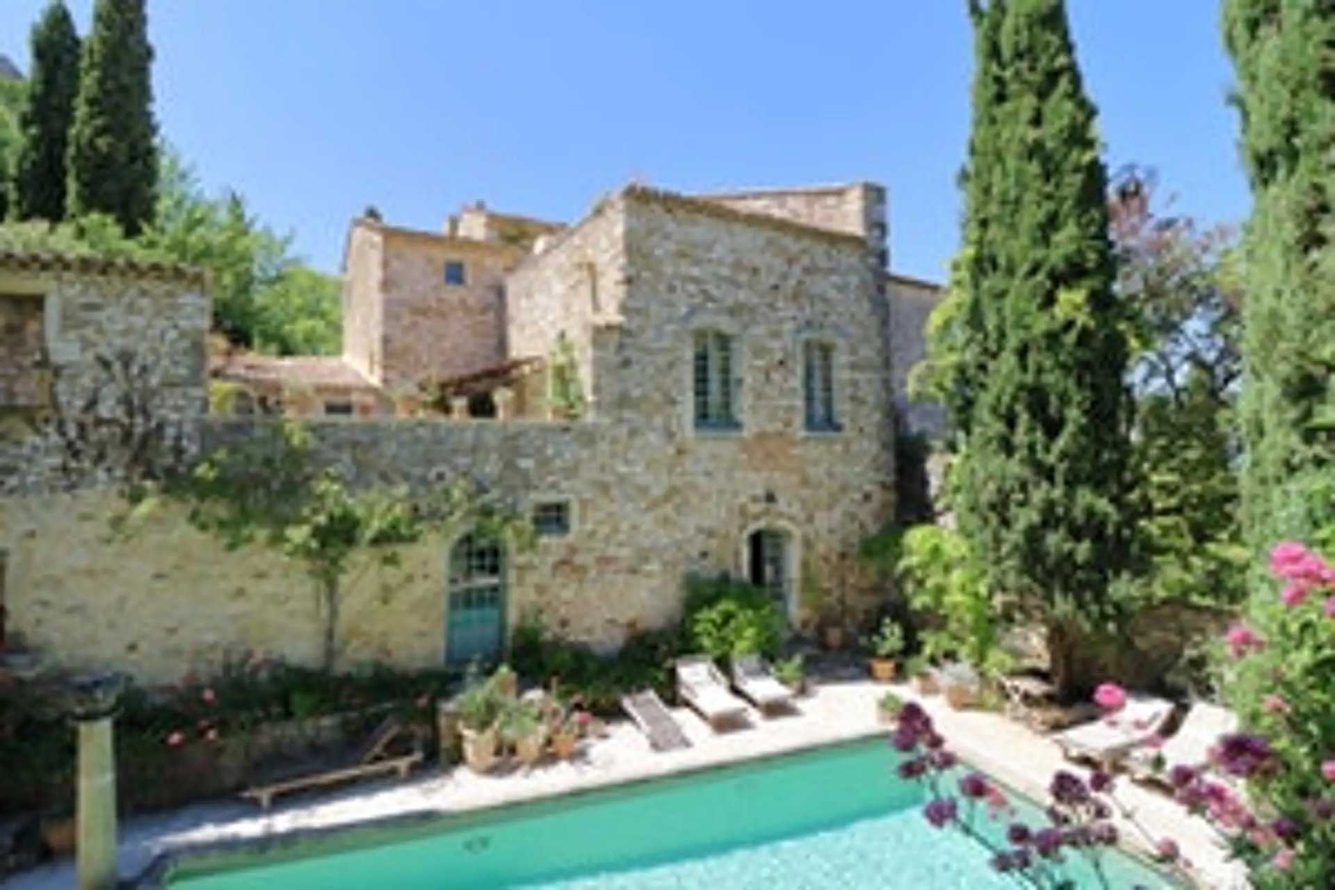 Talo sisään Avignon, Provence-Alpes-Cote d'Azur 11123041