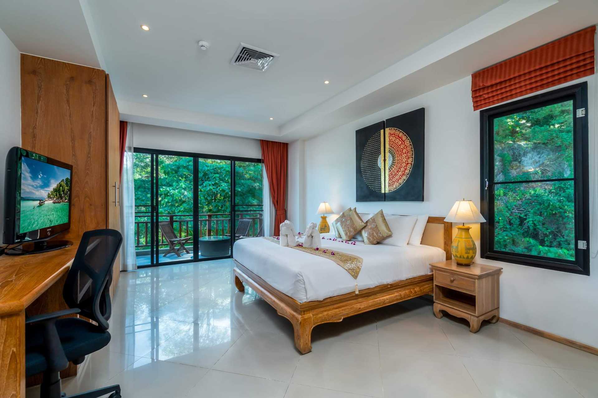 Condominium in Ban Lum Fuang, Phuket 11123557