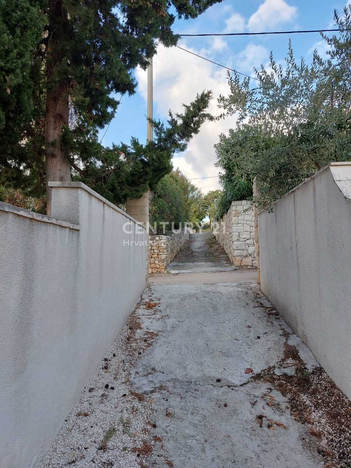 Land in Trogir, Split-Dalmatia County 11123720