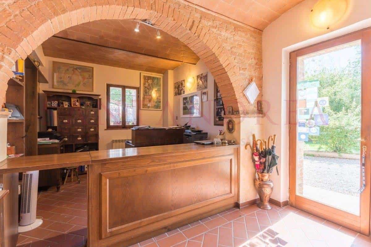 بيت في Monteroni d'Arbia, Toscana 11123888