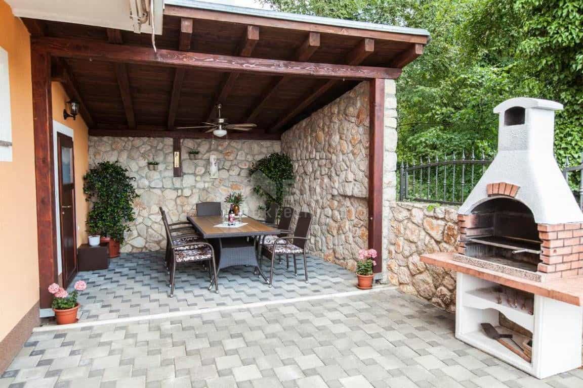 Dom w Grižane-Belgrad, Primorje-Gorski Kotar County 11123980