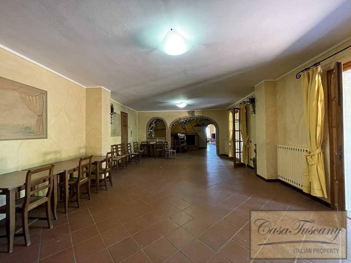Talo sisään Palaia, Tuscany 11124196